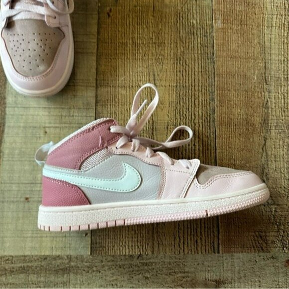 Air Jordan 1 Mid Digital Pink Size 4Y CW5379-600 - Picture 6 of 11